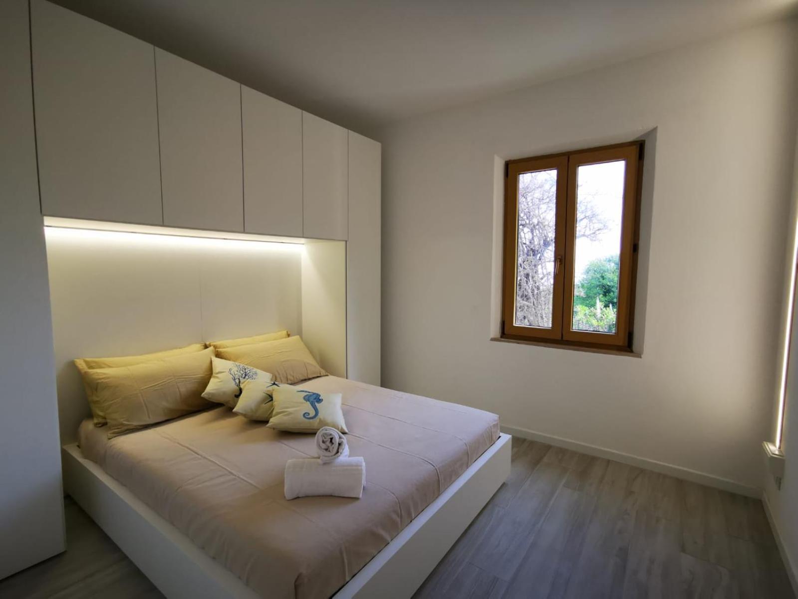 Casa Panoramica Bouganville Sant'Andrea  Bagian luar foto