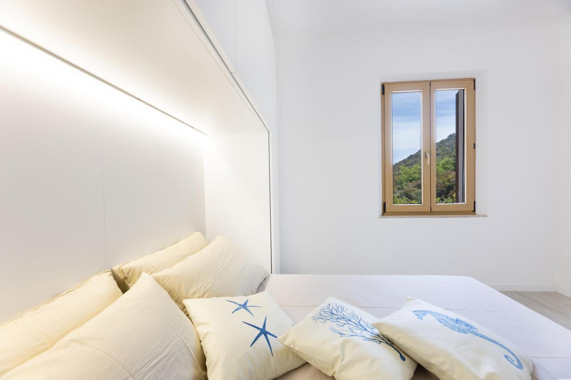 Casa Panoramica Bouganville Sant'Andrea  Bagian luar foto