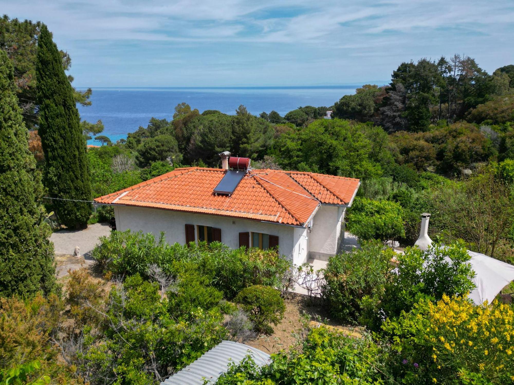 Casa Panoramica Bouganville Sant'Andrea  Bagian luar foto
